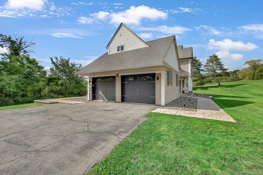 176 Beverly Road Chester, NY 10918