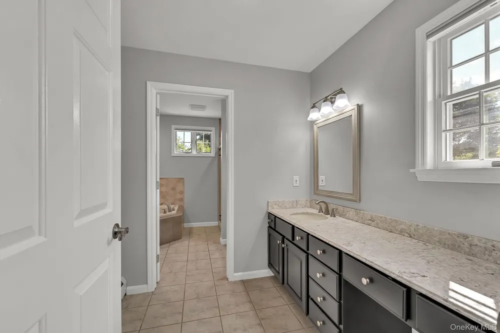 176 Beverly Road Chester, NY 10918