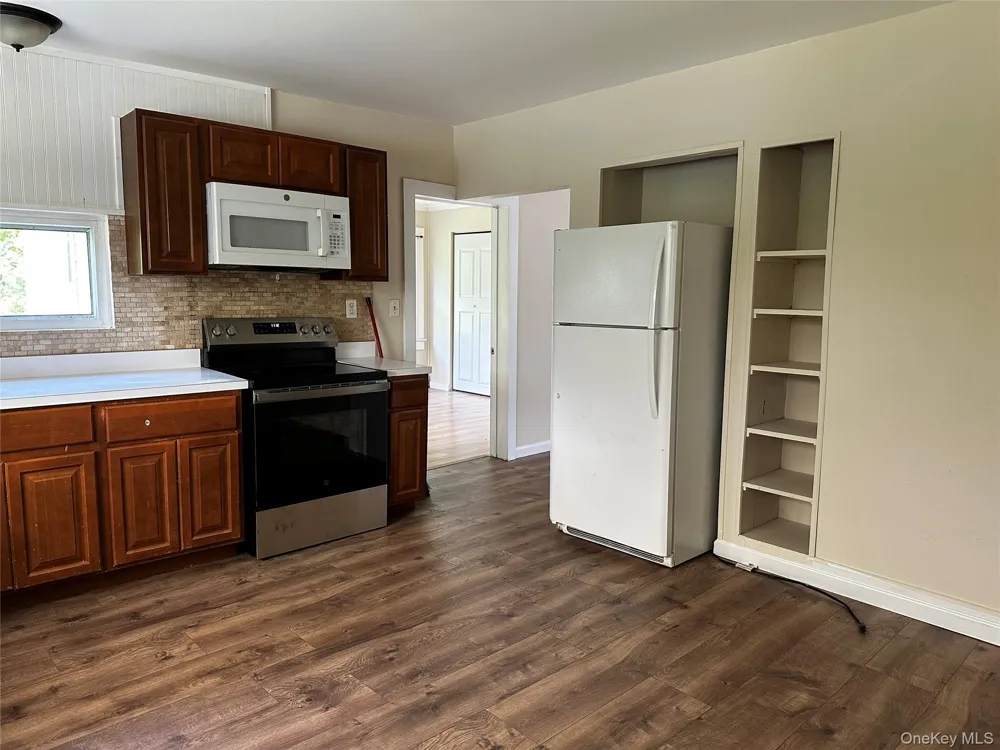 245 Lattintown Road Marlboro, NY 12542