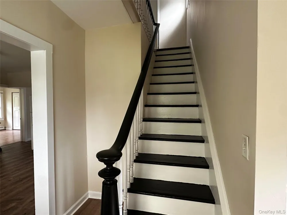 245 Lattintown Road Marlboro, NY 12542