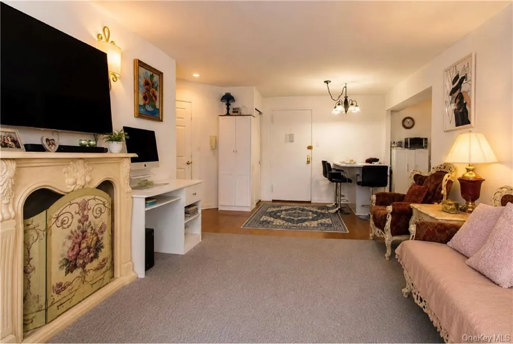 84-39 153rd Avenue #6B Howard Beach, NY 11414