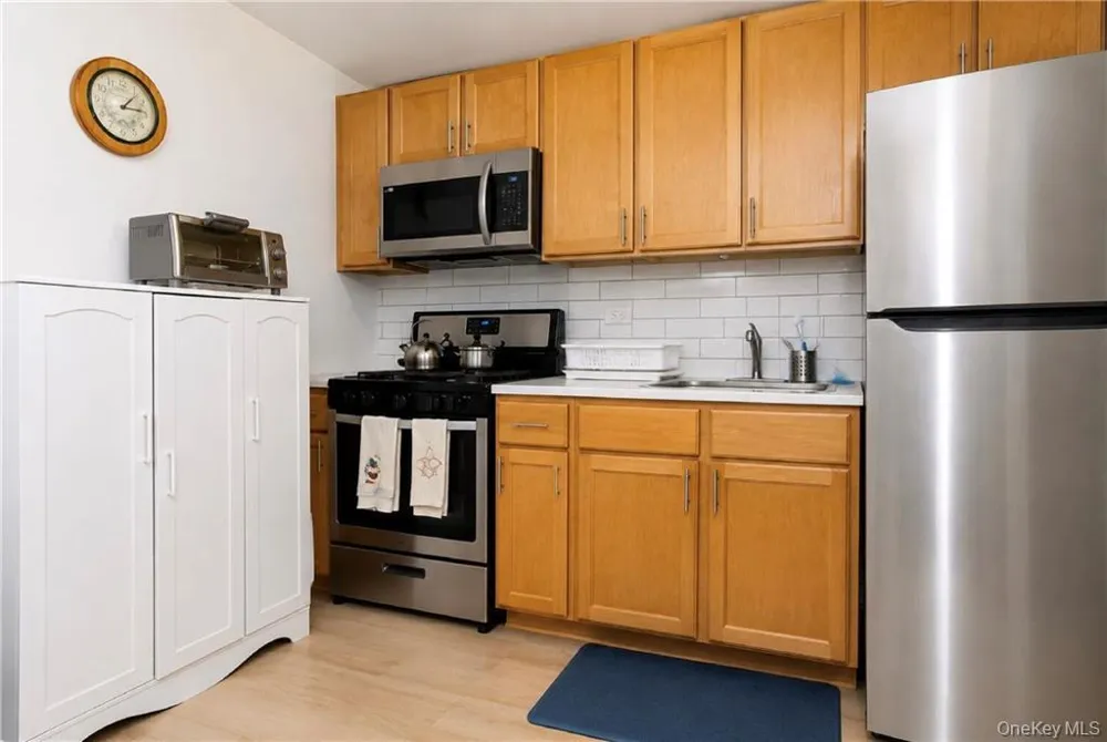 84-39 153rd Avenue #6B Howard Beach, NY 11414