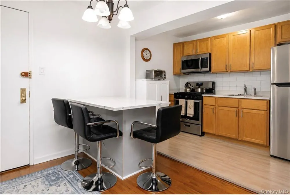 84-39 153rd Avenue #6B Howard Beach, NY 11414