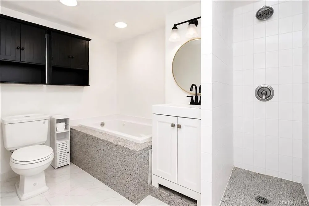 84-39 153rd Avenue #6B Howard Beach, NY 11414