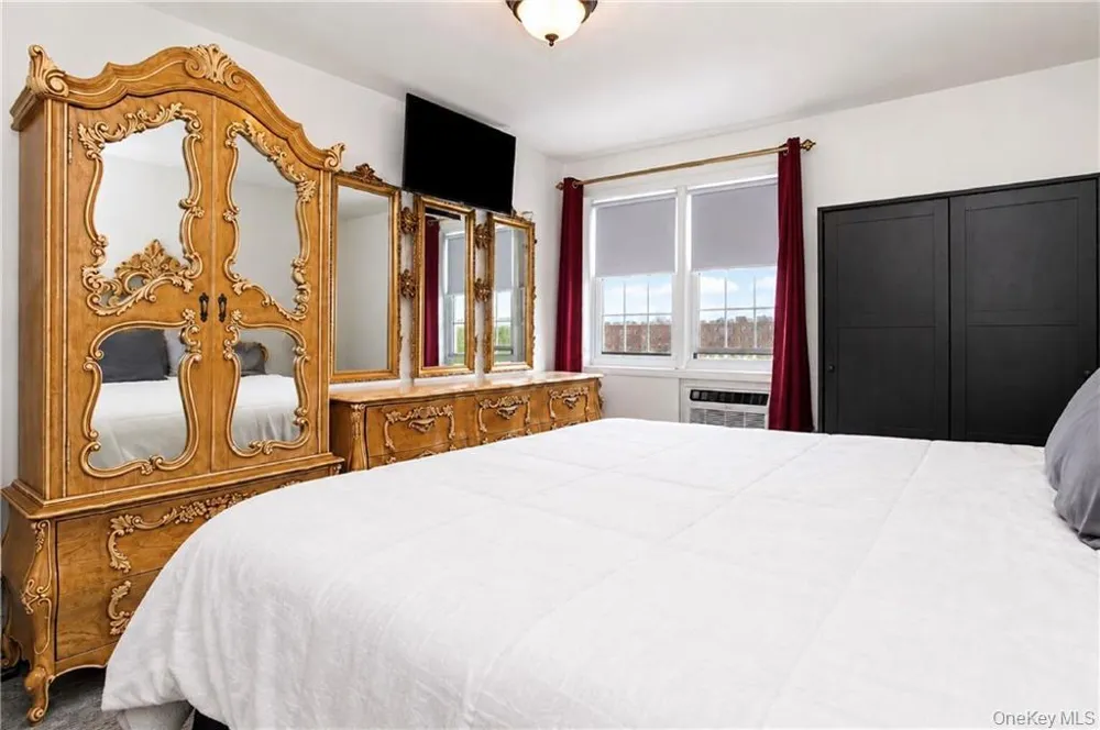 84-39 153rd Avenue #6B Howard Beach, NY 11414
