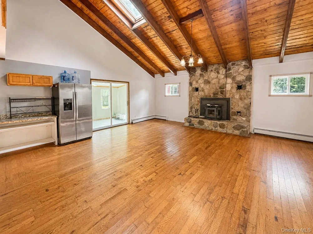 5 Hickman Terrace Wurtsboro, NY 12790