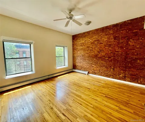 25 E 126th Street