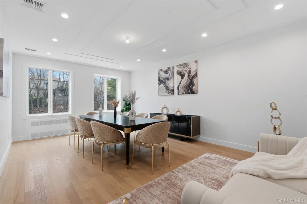 3 Valley Way #220 Spring Valley, NY 10977