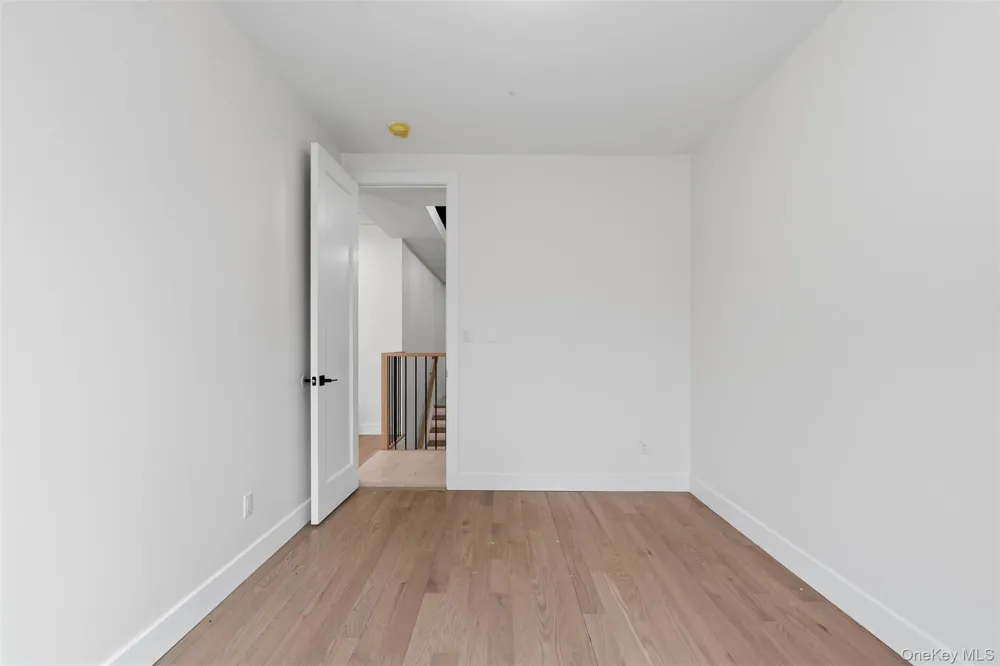 3 Valley Way #220 Spring Valley, NY 10977