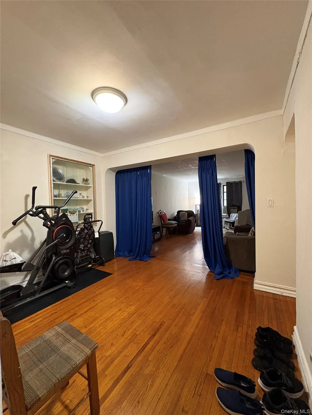 35-35 75th Street #105 Jackson Heights, NY 11372