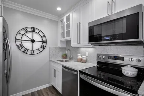 34 Longfellow Avenue #3409