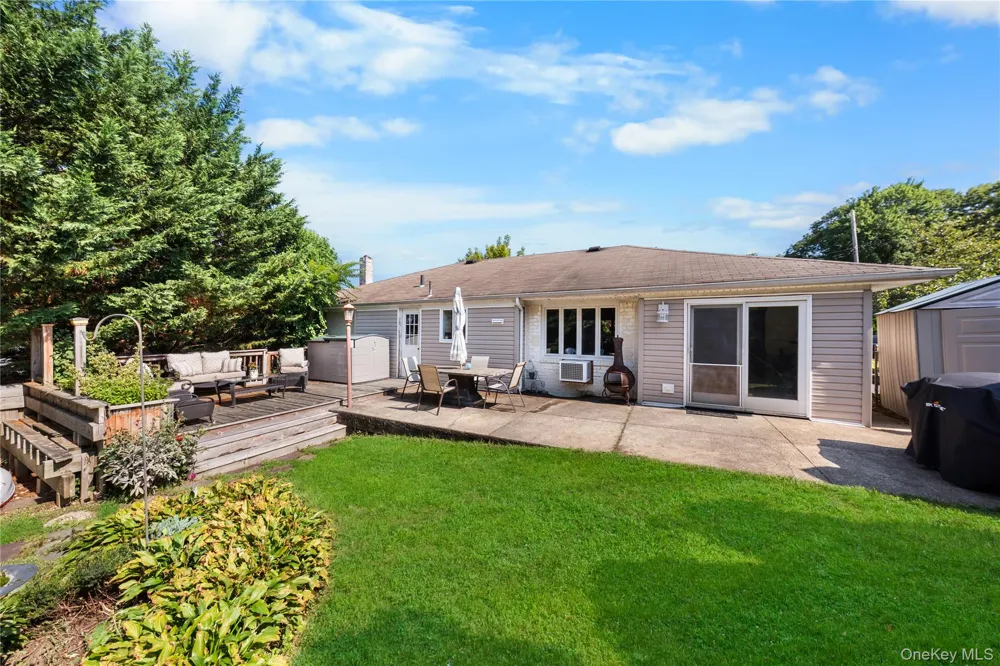 23 Charmian Street Huntington Station, NY 11746
