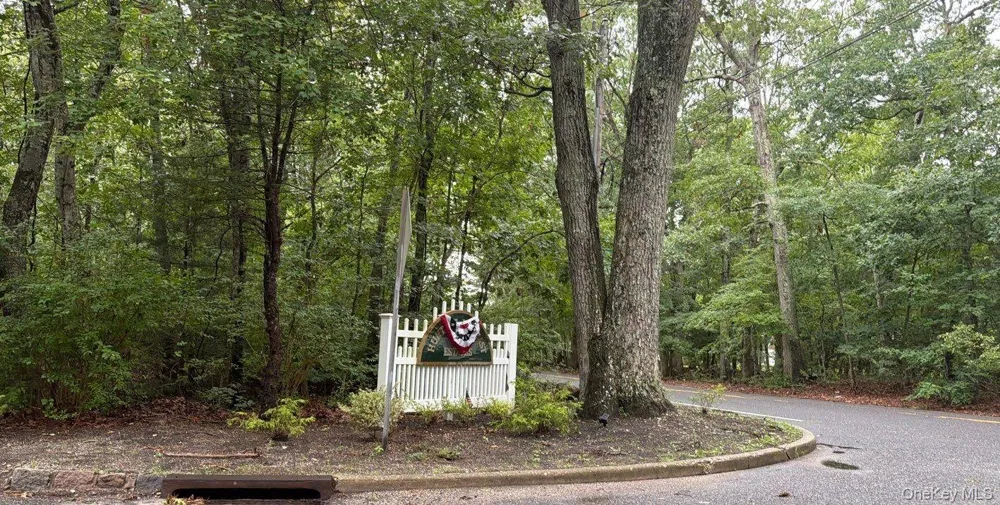 26 Bailey Lane Manorville, NY 11949
