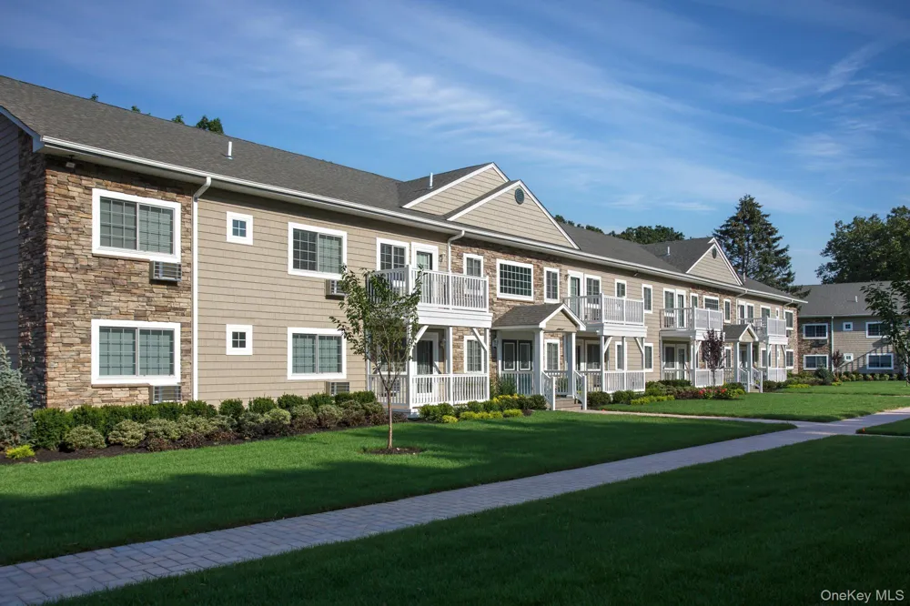 204B Jefferson Avenue #1A Saint James, NY 11780