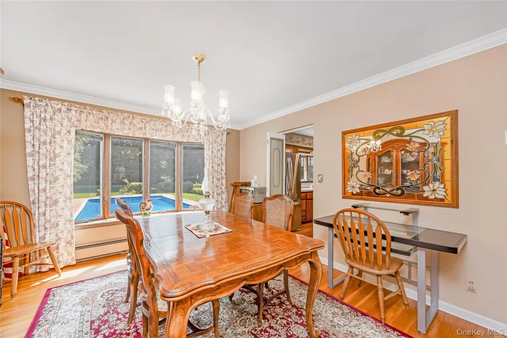 4 Crinkle Court Northport, NY 11768