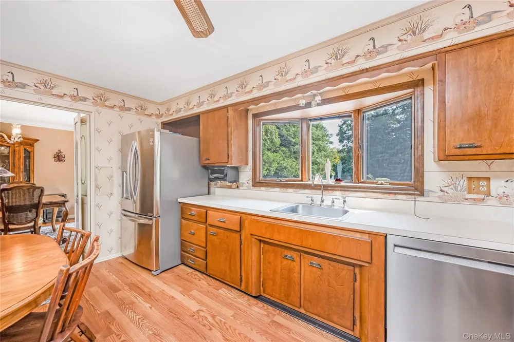 4 Crinkle Court Northport, NY 11768