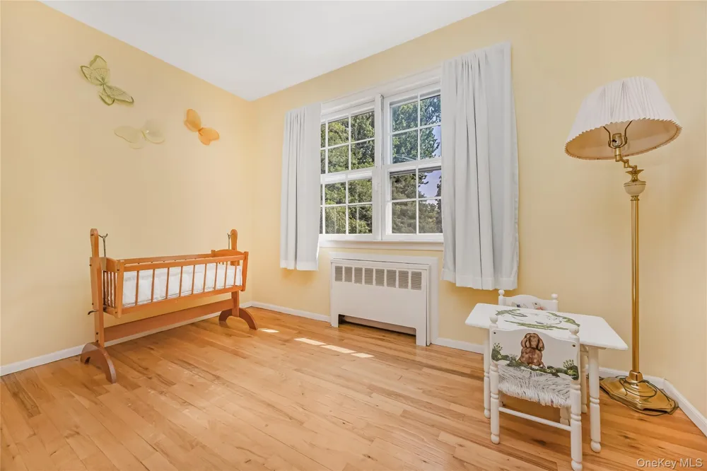 4 Crinkle Court Northport, NY 11768