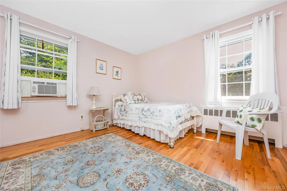4 Crinkle Court Northport, NY 11768