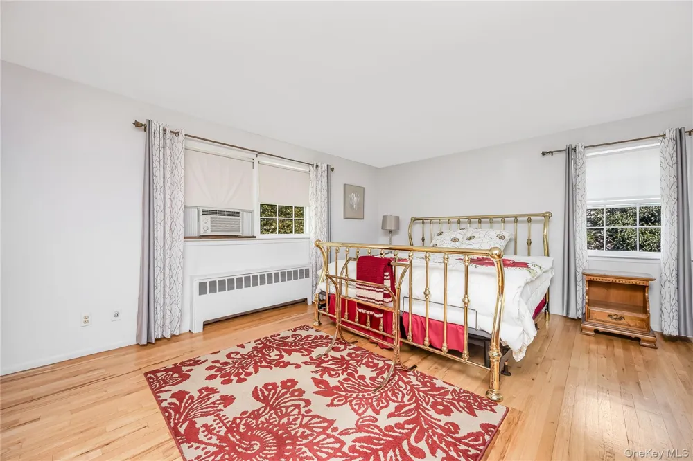4 Crinkle Court Northport, NY 11768