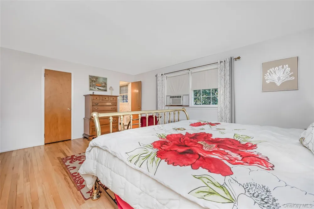 4 Crinkle Court Northport, NY 11768