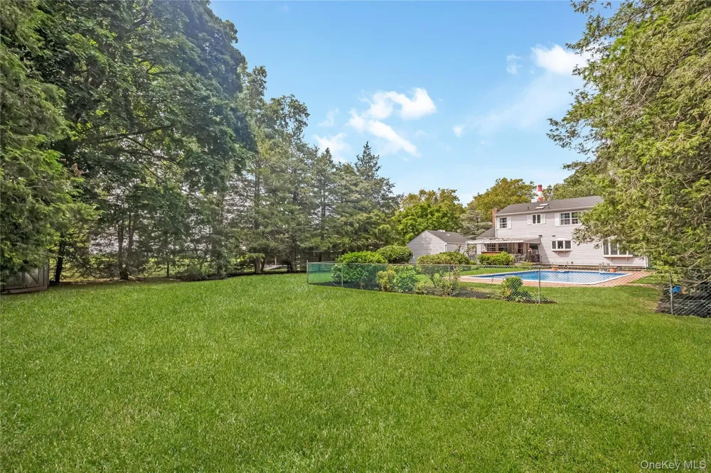 4 Crinkle Court Northport, NY 11768
