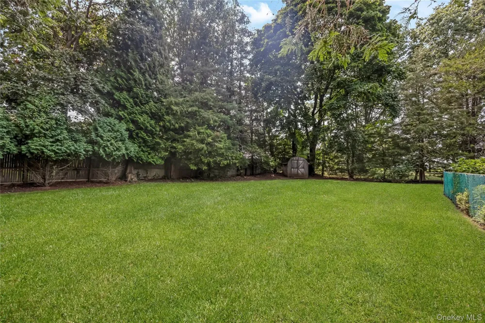 4 Crinkle Court Northport, NY 11768