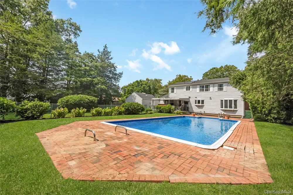 4 Crinkle Court Northport, NY 11768