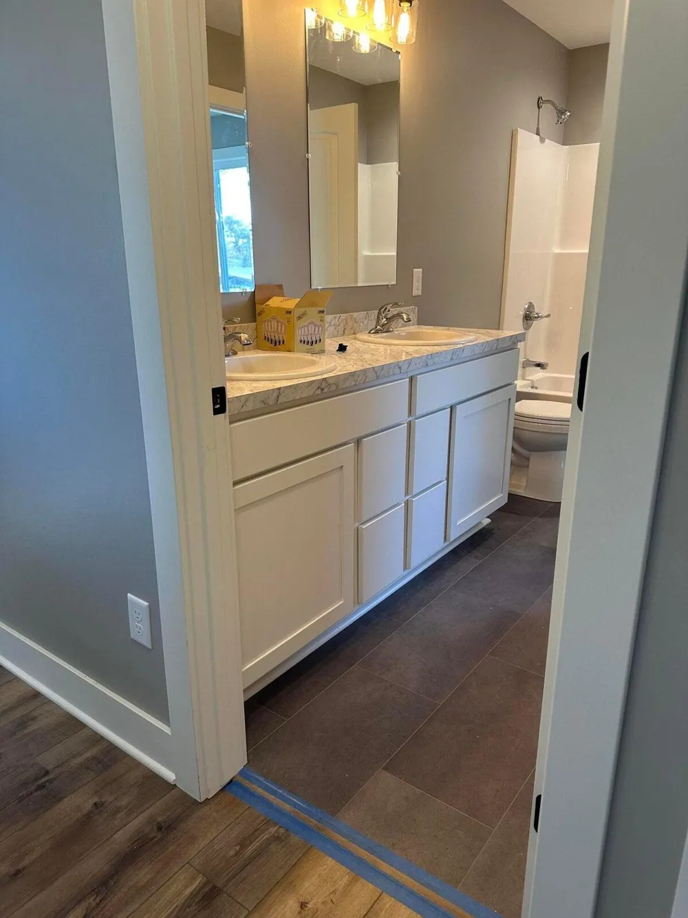 3181 10th Street Wayland, MI 49348