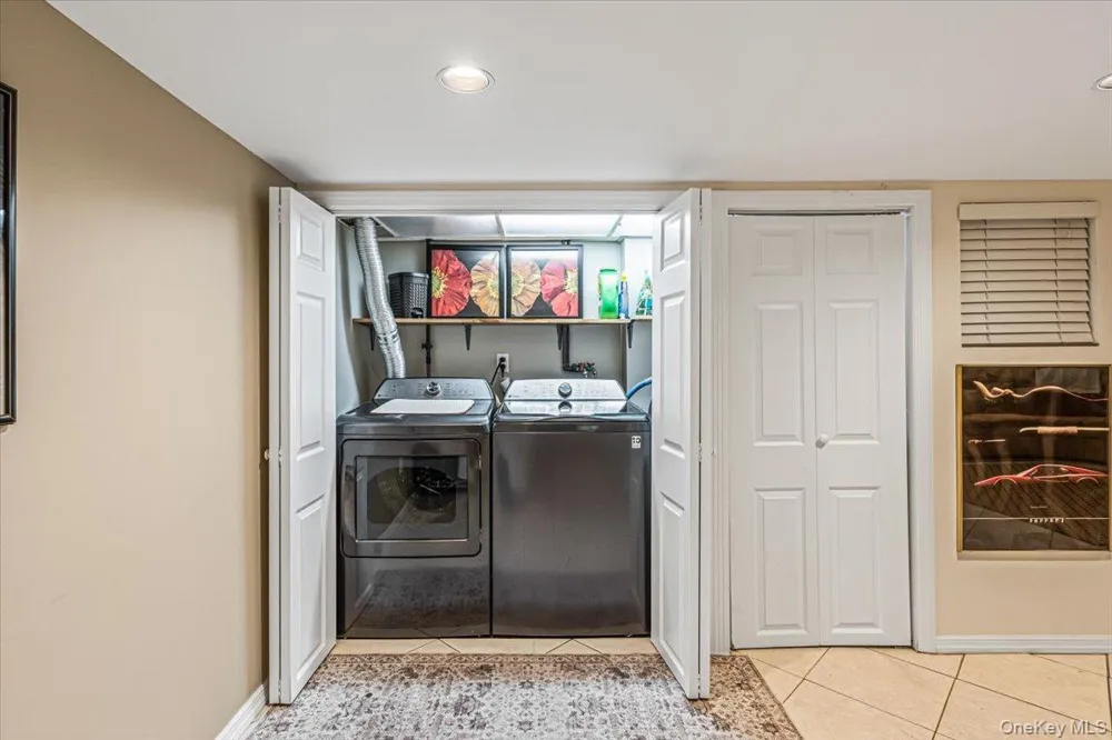 1003 149th Street Whitestone, NY 11357