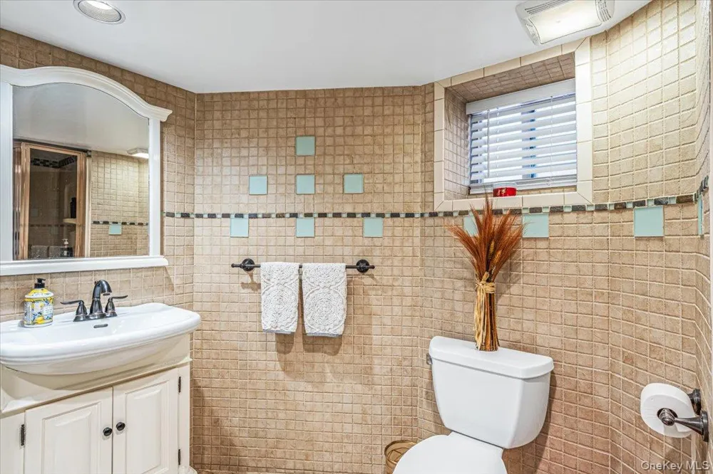 1003 149th Street Whitestone, NY 11357