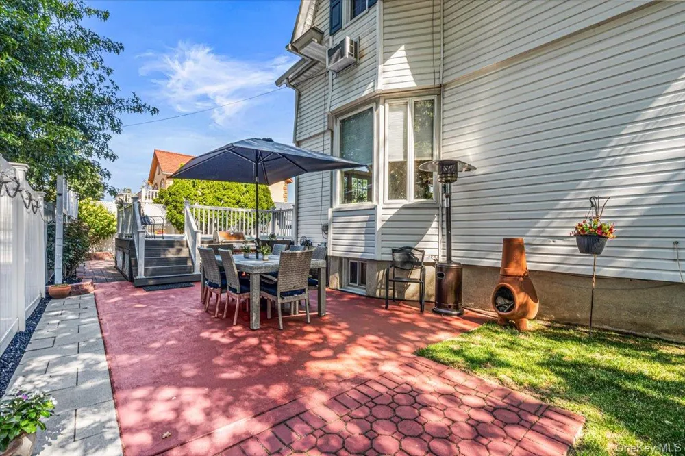 1003 149th Street Whitestone, NY 11357