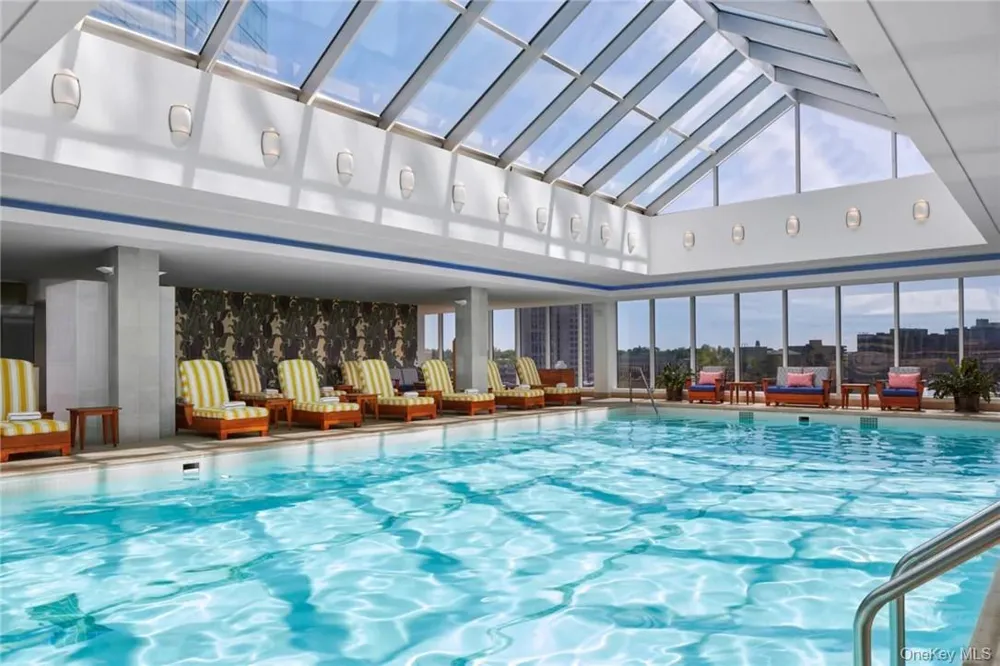 5 Renaissance Square #PH40C White Plains, NY 10601