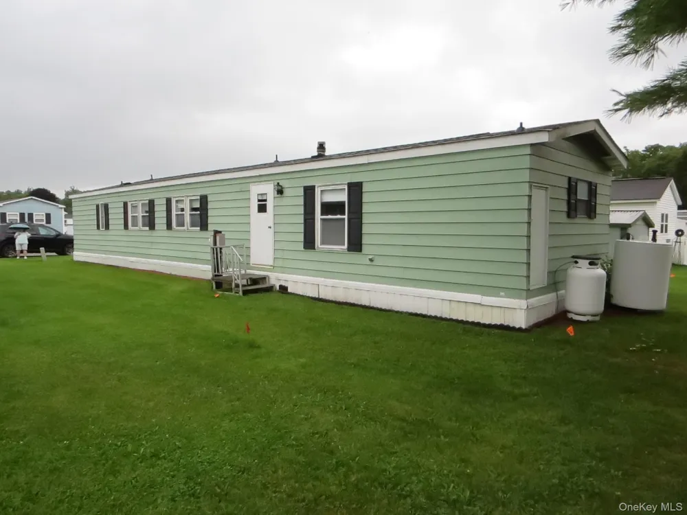 42 MALLARD Dover Plains, NY 12522