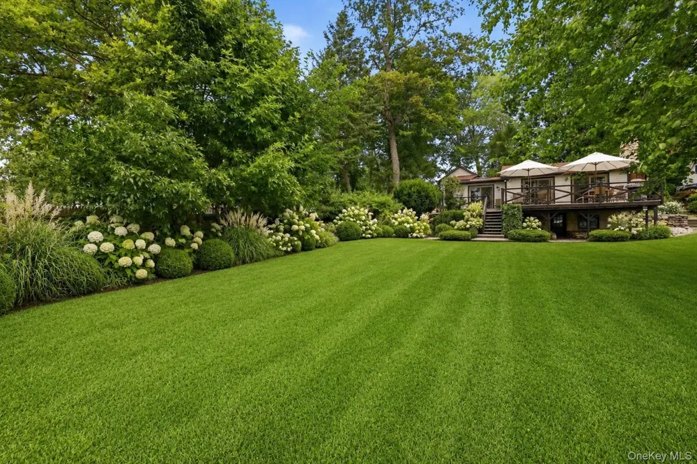 11 Vails Lake Shore Drive North Salem, NY 10509