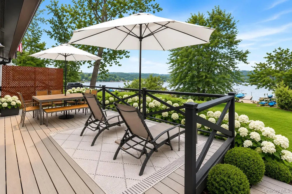 11 Vails Lake Shore Drive North Salem, NY 10509