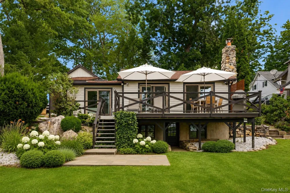 11 Vails Lake Shore Drive North Salem, NY 10509