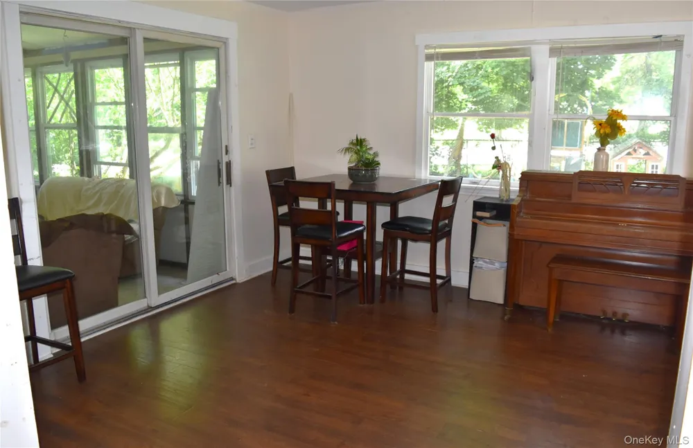 14 Perry Road Cornwall, NY 12518