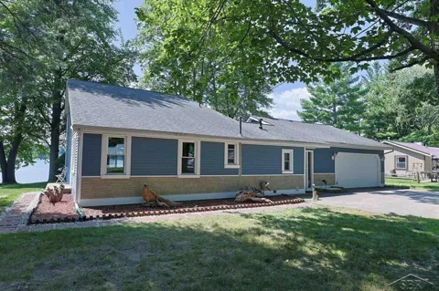 2669 Lakeview Drive