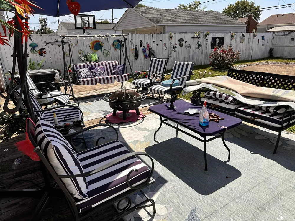 15450 Churchill Street Southgate City, MI 48195