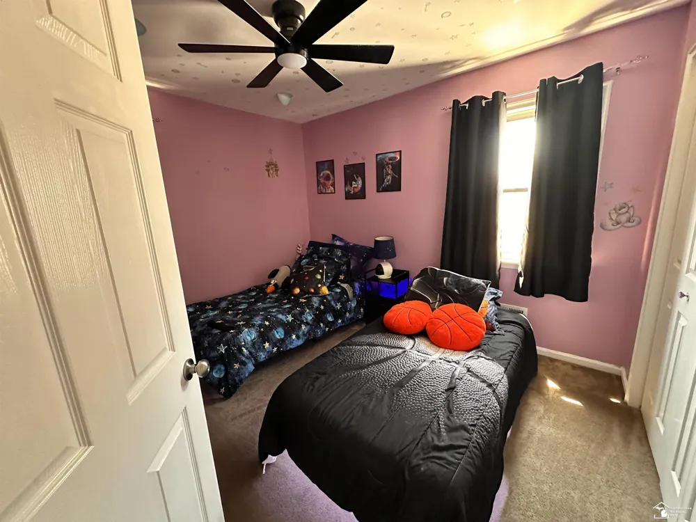 15450 Churchill Street Southgate City, MI 48195
