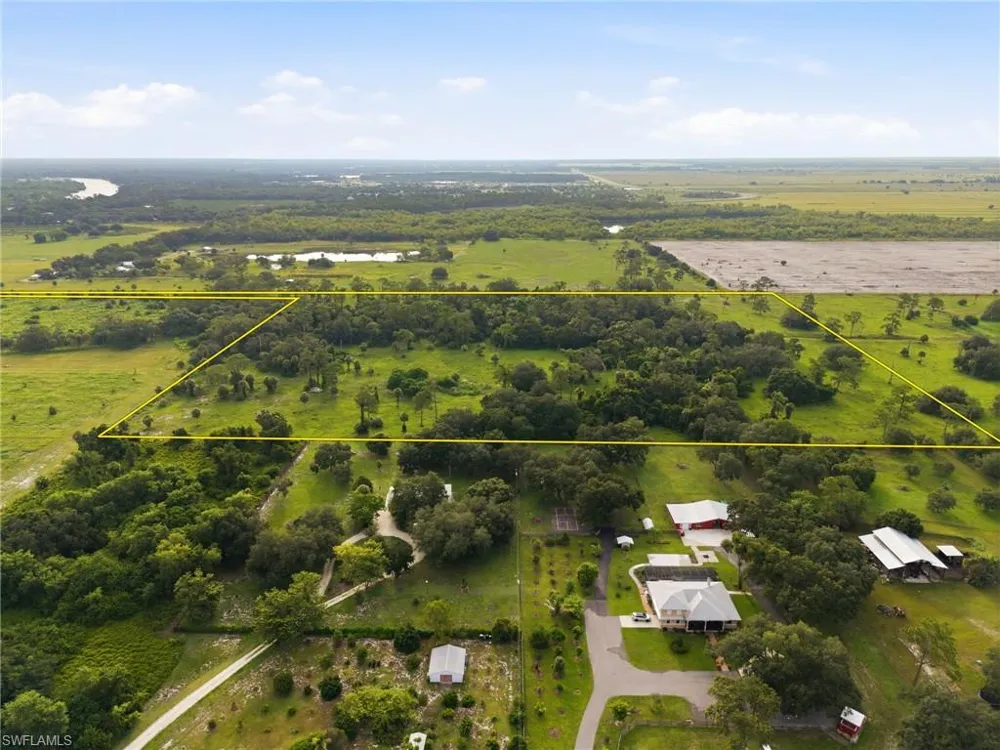 3291 Fort Denaud Road Labelle, FL 33935