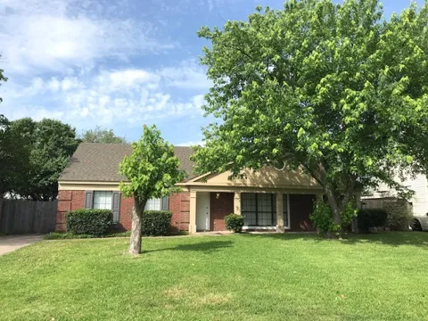 3424 Cambridge Drive