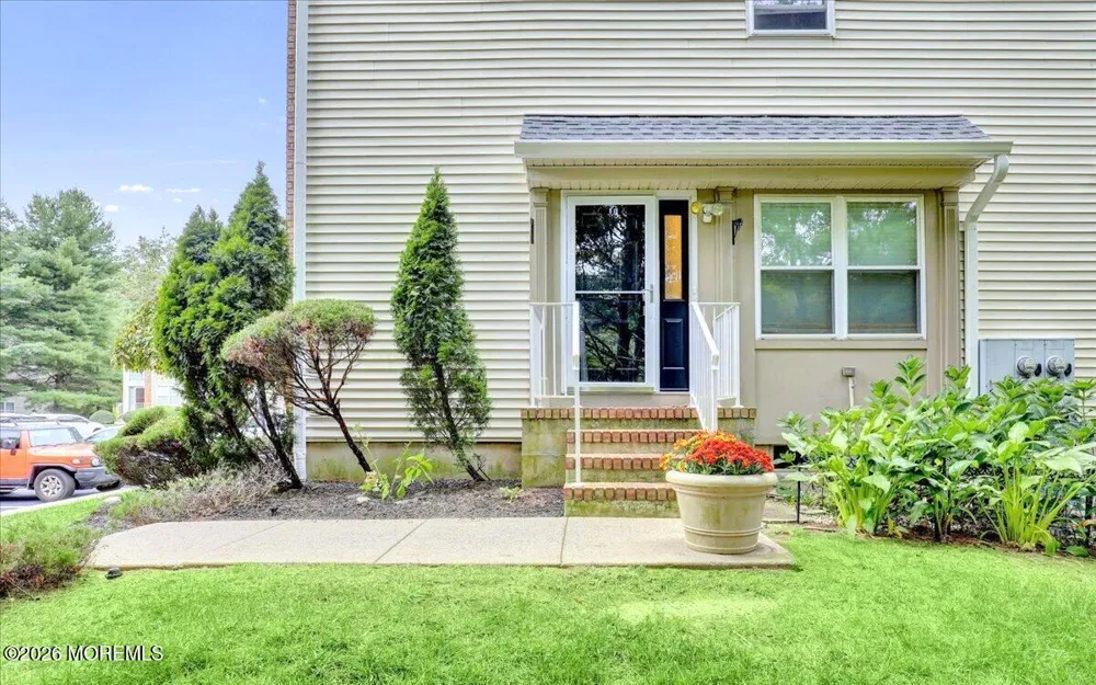 163 Yarmouth Court #43 Holmdel, NJ 07733