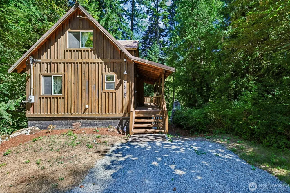 75742 NE 123rd Street Skykomish, WA 98288