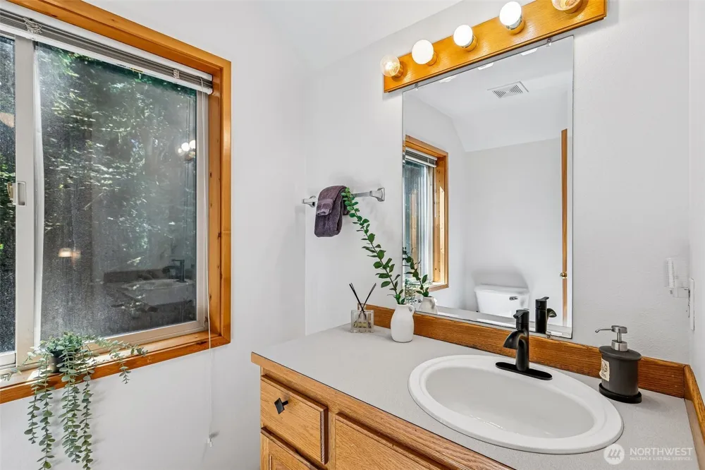 75742 NE 123rd Street Skykomish, WA 98288