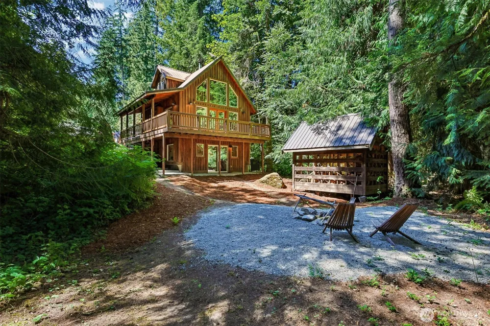 75742 NE 123rd Street Skykomish, WA 98288
