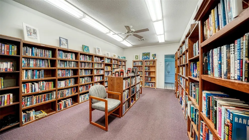 2623 RIVERBLUFF PARKWAY #V144 Sarasota, FL 34231