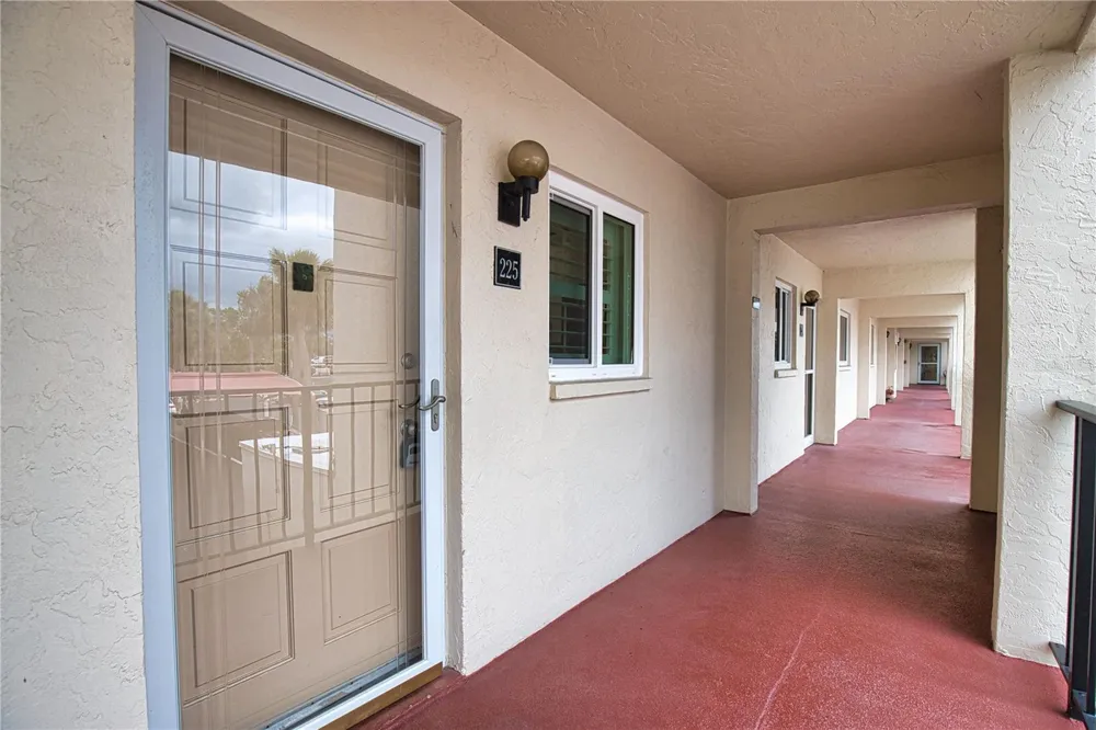 240 SANTA MARIA STREET #225 Venice, FL 34285