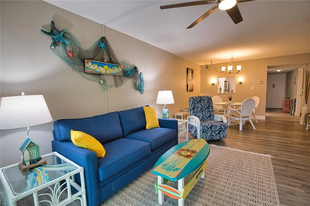 240 SANTA MARIA STREET #225 Venice, FL 34285