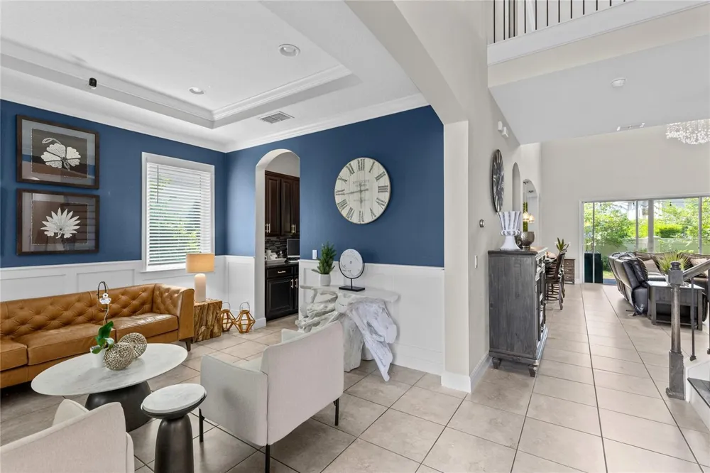 8802 FINSEN STREET Orlando, FL 32827